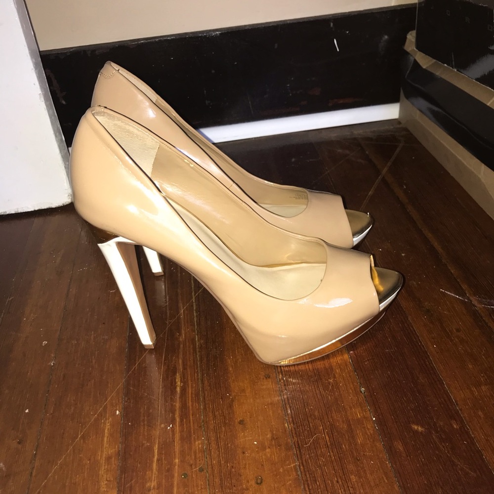 Tri colored open toe heels